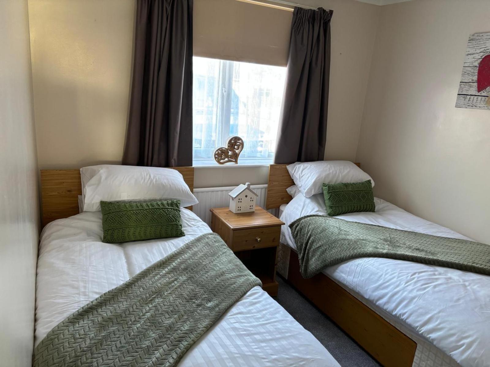 Bungalow-2Bed-1Bath-Petfriendly-Parking 斯凯格内斯 外观 照片