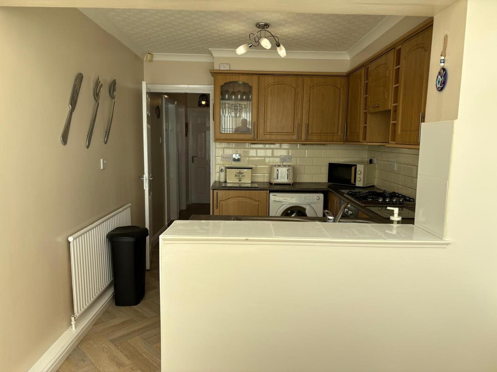 Bungalow-2Bed-1Bath-Petfriendly-Parking 斯凯格内斯 外观 照片