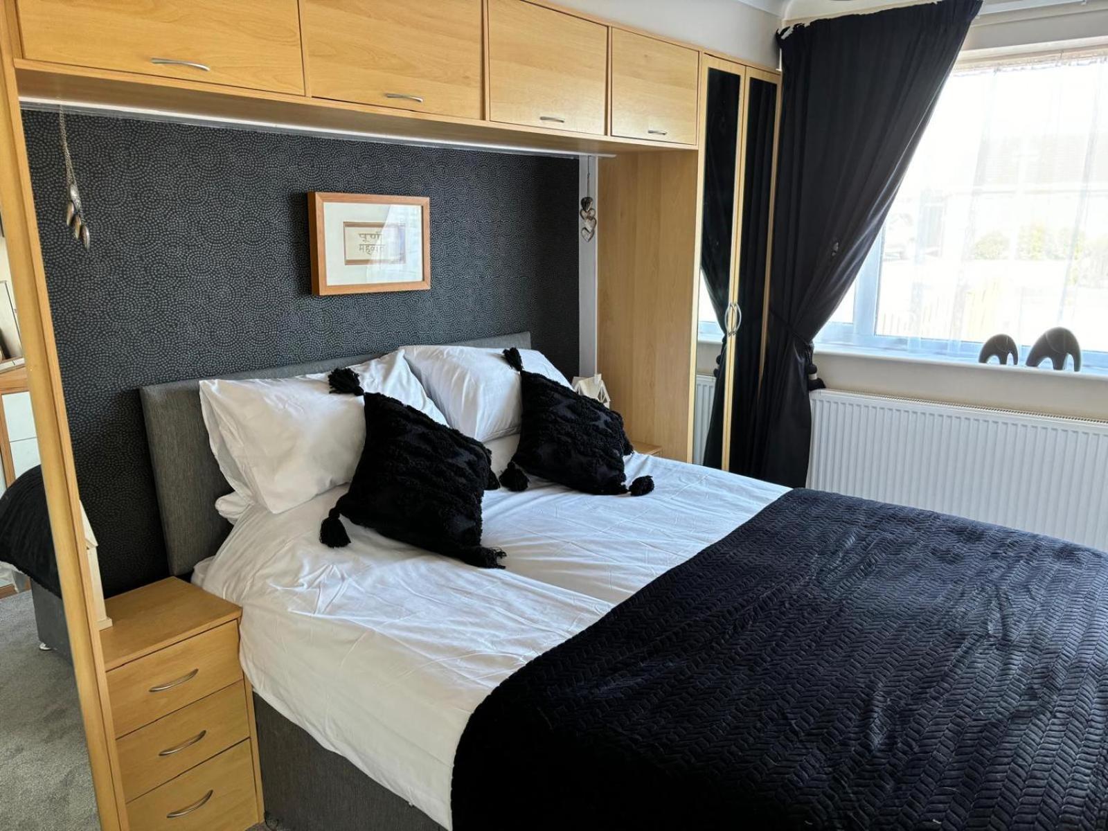 Bungalow-2Bed-1Bath-Petfriendly-Parking 斯凯格内斯 外观 照片
